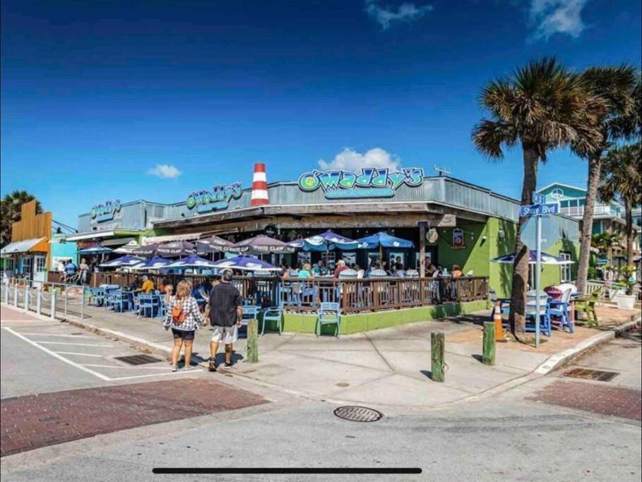 In The Center Of Gulfport, Min Away From The Beach! St. Petersburg Luaran gambar